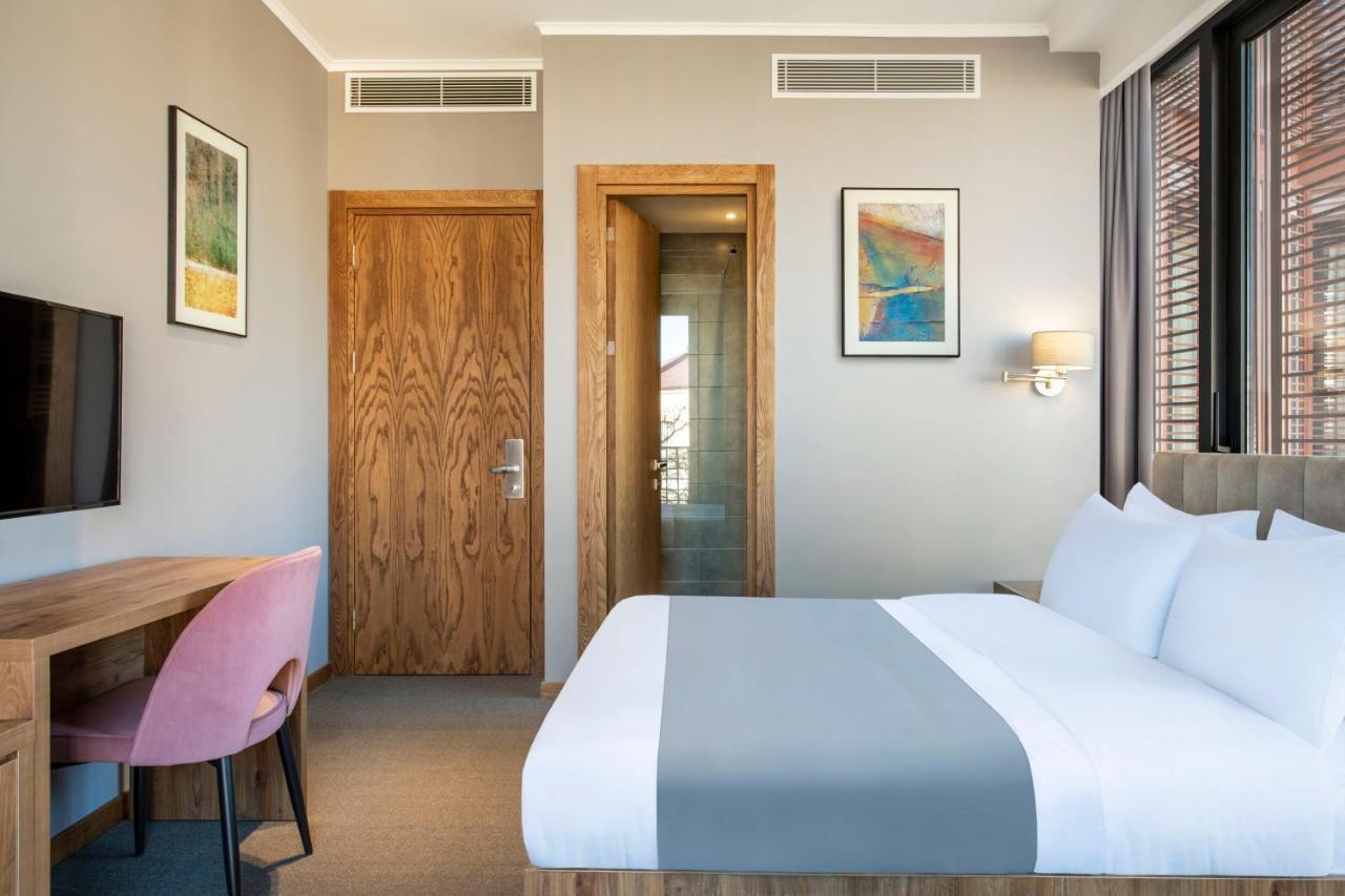 Barnovi Boutique Hotel Tbilisi Bagian luar foto
