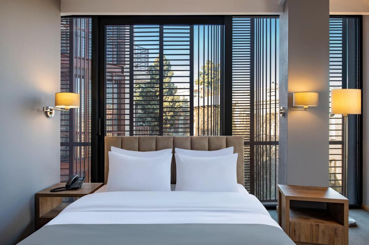 Barnovi Boutique Hotel Tbilisi Bagian luar foto