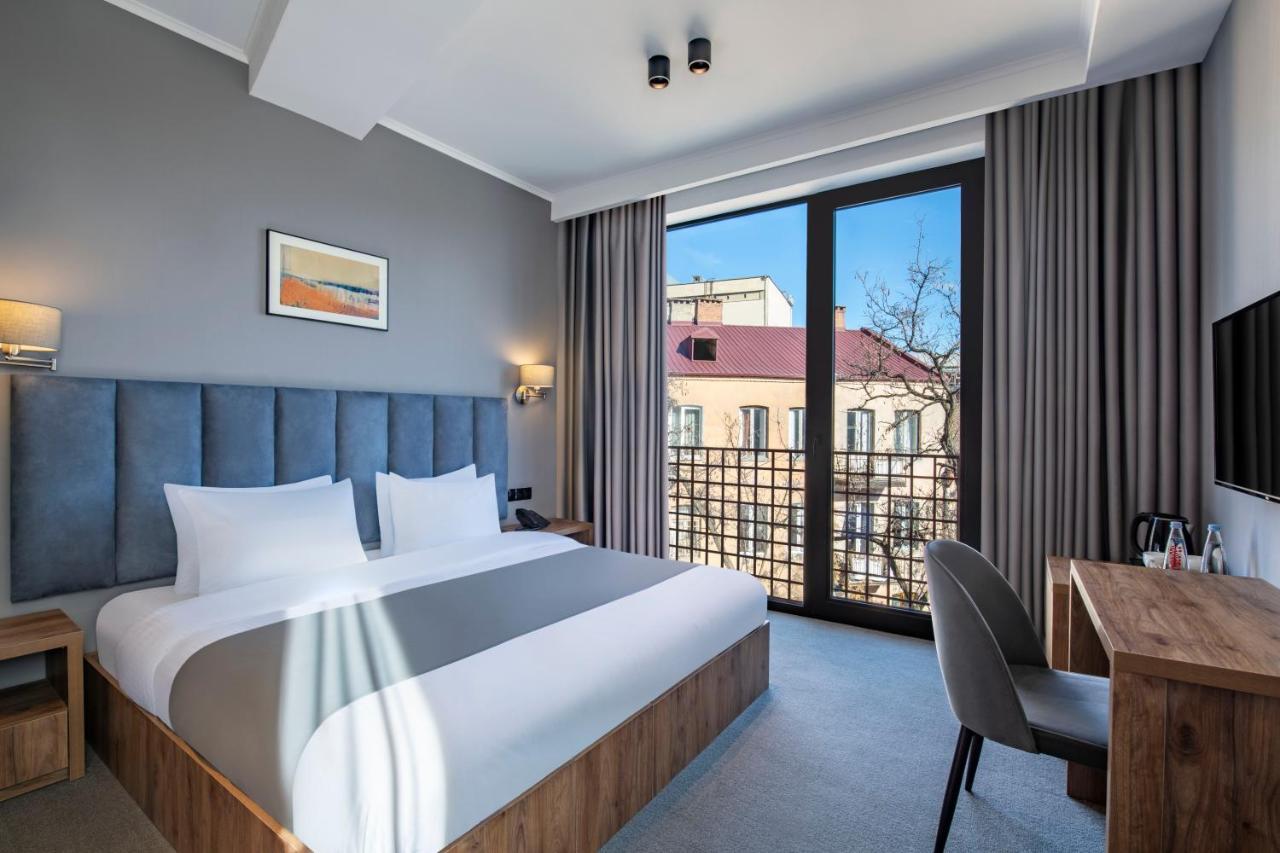 Barnovi Boutique Hotel Tbilisi Bagian luar foto