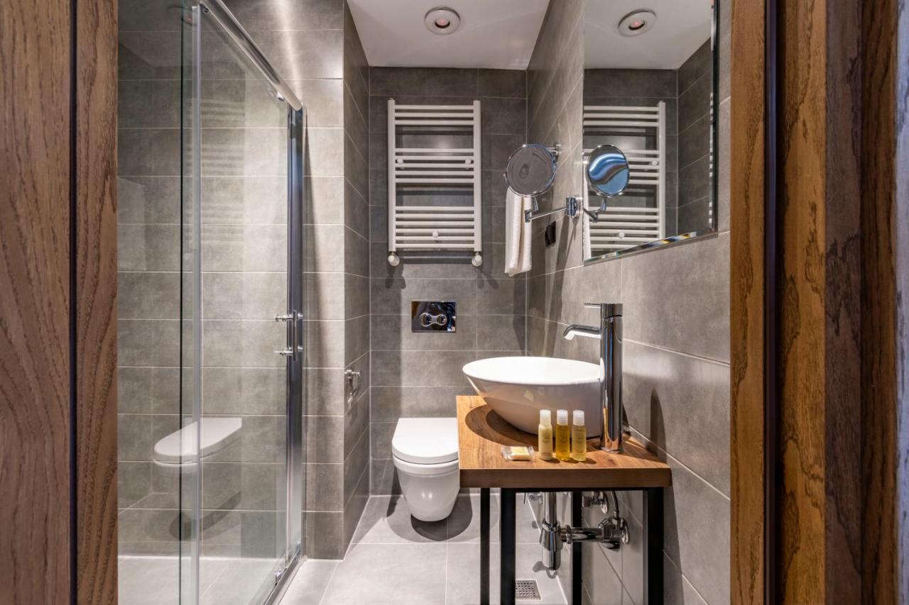 Barnovi Boutique Hotel Tbilisi Bagian luar foto